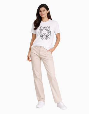 Unisex Relaxed fit t-shirt Tiger of Bengal (ILS 090) In Lounge Store