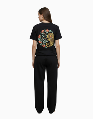 Women's Relaxed fit t-shirt "Paisley Floral" (ILS 059) In Lounge Store