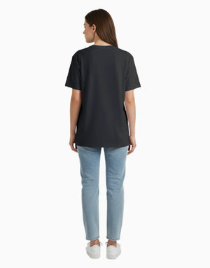 Women's Relaxed fit t-shirt "Girls Are Made of Magic" (ILS 041) In Lounge Store